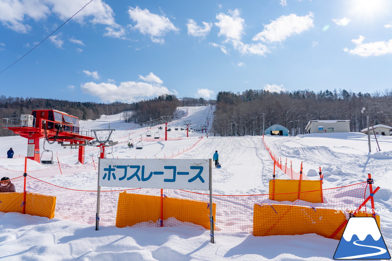 日高国際スキー場｜北海道の背骨・日高山脈を滑る！良好な雪質とロングコースが魅力のローカルゲレンデ♪